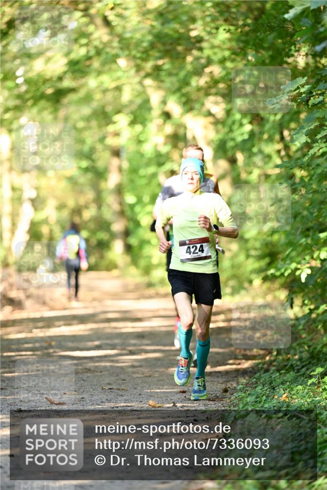 06.10.2024 - Bramfelder Halbmarathon 2024 Dr. Thomas Lammeyer http://msf.ph/oto/7336093 06.10.2024 10:08:52 Laufen 424 meine-sportfotos.de