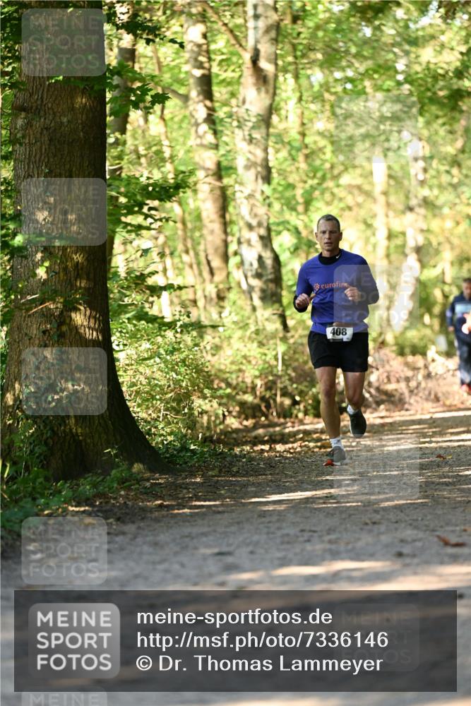06.10.2024 - Bramfelder Halbmarathon 2024 Dr. Thomas Lammeyer http://msf.ph/oto/7336146 06.10.2024 10:10:10 Laufen 408 meine-sportfotos.de