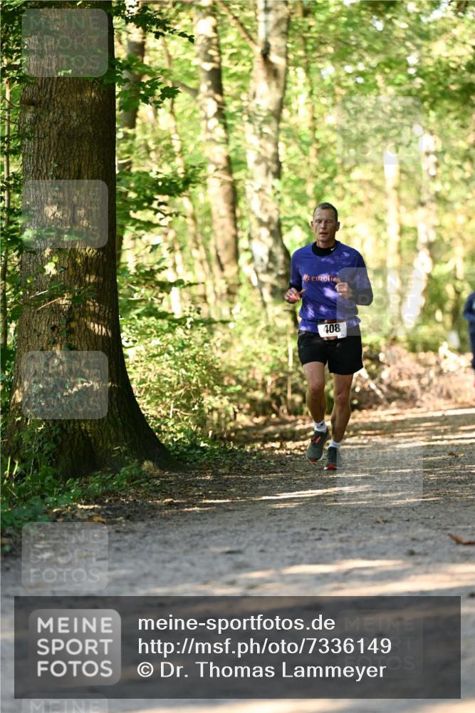 06.10.2024 - Bramfelder Halbmarathon 2024 Dr. Thomas Lammeyer http://msf.ph/oto/7336149 06.10.2024 10:10:10 Laufen 408 meine-sportfotos.de