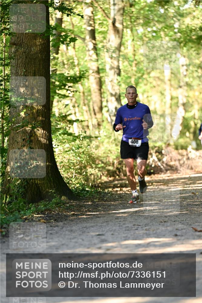 06.10.2024 - Bramfelder Halbmarathon 2024 Dr. Thomas Lammeyer http://msf.ph/oto/7336151 06.10.2024 10:10:10 Laufen 408 meine-sportfotos.de