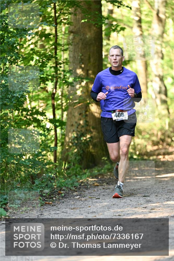 06.10.2024 - Bramfelder Halbmarathon 2024 Dr. Thomas Lammeyer http://msf.ph/oto/7336167 06.10.2024 10:10:13 Laufen 408, 63 meine-sportfotos.de