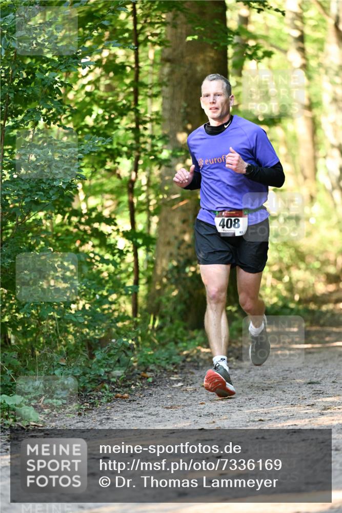 06.10.2024 - Bramfelder Halbmarathon 2024 Dr. Thomas Lammeyer http://msf.ph/oto/7336169 06.10.2024 10:10:13 Laufen 408, 63 meine-sportfotos.de