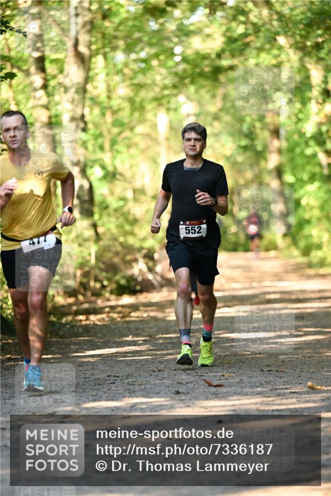 06.10.2024 - Bramfelder Halbmarathon 2024 Dr. Thomas Lammeyer http://msf.ph/oto/7336187 06.10.2024 10:10:18 Laufen 552 meine-sportfotos.de