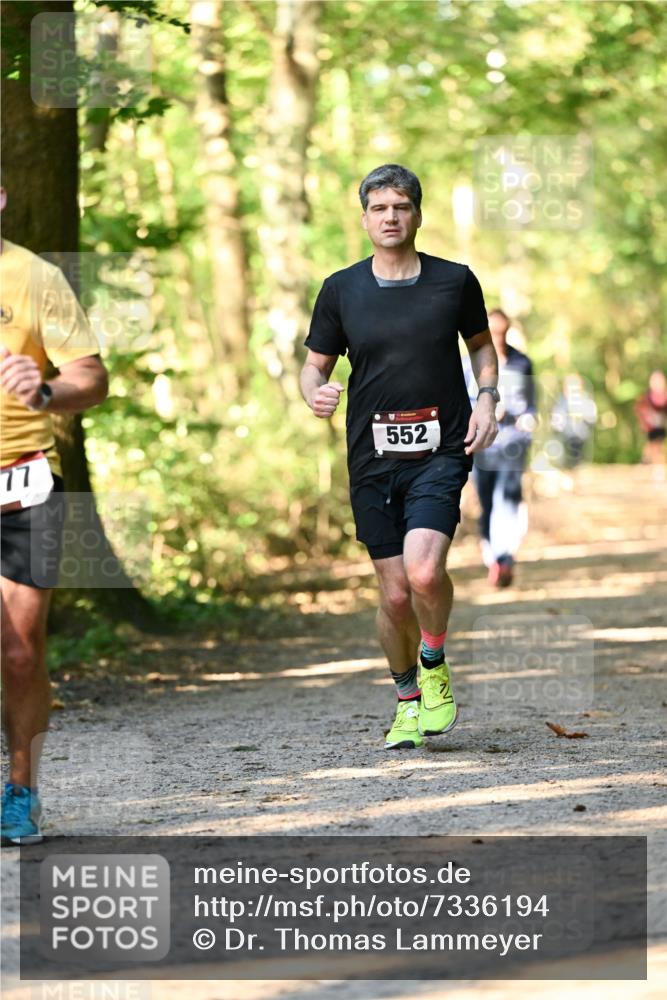 06.10.2024 - Bramfelder Halbmarathon 2024 Dr. Thomas Lammeyer http://msf.ph/oto/7336194 06.10.2024 10:10:19 Laufen 77, 552 meine-sportfotos.de