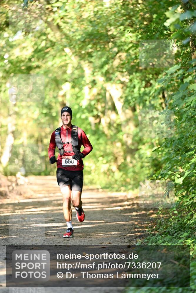 06.10.2024 - Bramfelder Halbmarathon 2024 Dr. Thomas Lammeyer http://msf.ph/oto/7336207 06.10.2024 10:10:36 Laufen 550 meine-sportfotos.de