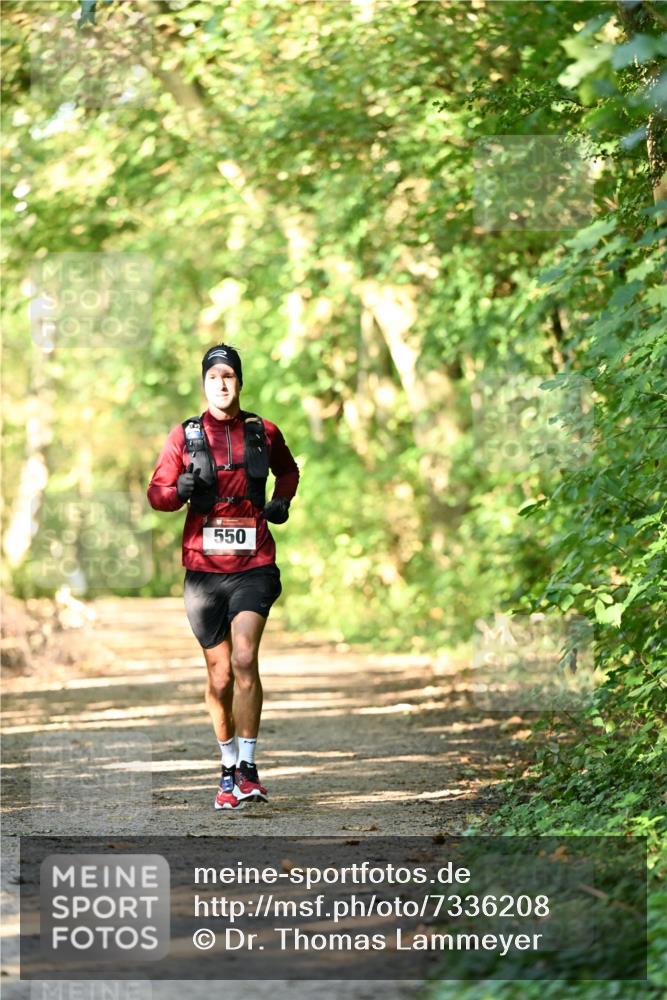 06.10.2024 - Bramfelder Halbmarathon 2024 Dr. Thomas Lammeyer http://msf.ph/oto/7336208 06.10.2024 10:10:36 Laufen 550 meine-sportfotos.de