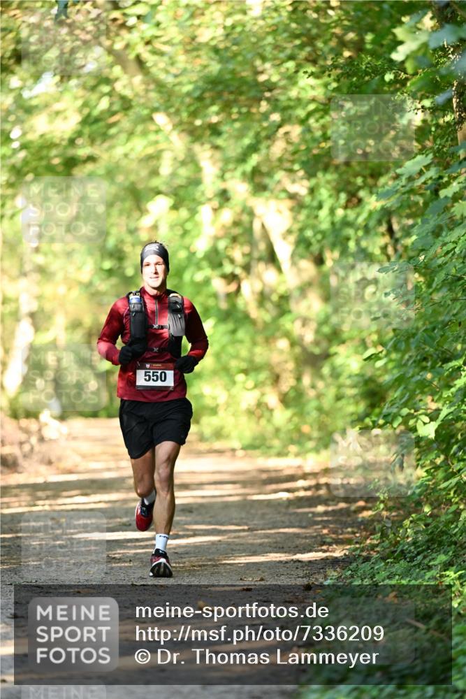 06.10.2024 - Bramfelder Halbmarathon 2024 Dr. Thomas Lammeyer http://msf.ph/oto/7336209 06.10.2024 10:10:36 Laufen 550 meine-sportfotos.de
