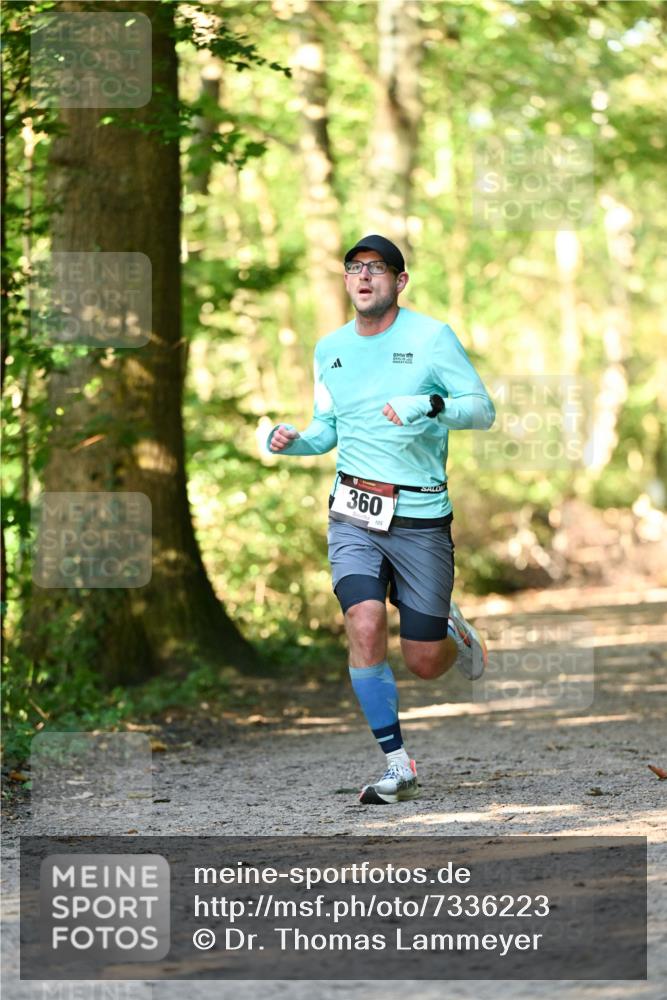 06.10.2024 - Bramfelder Halbmarathon 2024 Dr. Thomas Lammeyer http://msf.ph/oto/7336223 06.10.2024 10:11:06 Laufen 360, 105 meine-sportfotos.de