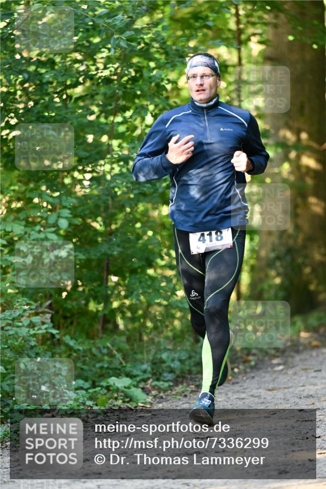 06.10.2024 - Bramfelder Halbmarathon 2024 Dr. Thomas Lammeyer http://msf.ph/oto/7336299 06.10.2024 10:11:58 Laufen 418, 0 meine-sportfotos.de