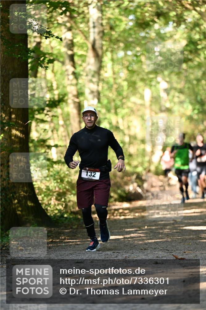 06.10.2024 - Bramfelder Halbmarathon 2024 Dr. Thomas Lammeyer http://msf.ph/oto/7336301 06.10.2024 10:12:08 Laufen 132 meine-sportfotos.de