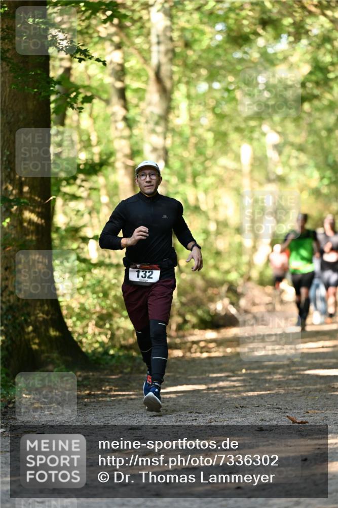06.10.2024 - Bramfelder Halbmarathon 2024 Dr. Thomas Lammeyer http://msf.ph/oto/7336302 06.10.2024 10:12:08 Laufen 132 meine-sportfotos.de