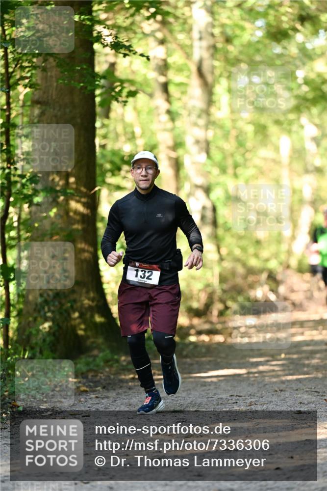 06.10.2024 - Bramfelder Halbmarathon 2024 Dr. Thomas Lammeyer http://msf.ph/oto/7336306 06.10.2024 10:12:09 Laufen 132 meine-sportfotos.de
