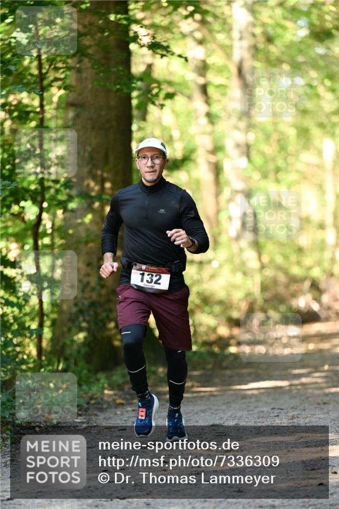 06.10.2024 - Bramfelder Halbmarathon 2024 Dr. Thomas Lammeyer http://msf.ph/oto/7336309 06.10.2024 10:12:09 Laufen 132 meine-sportfotos.de