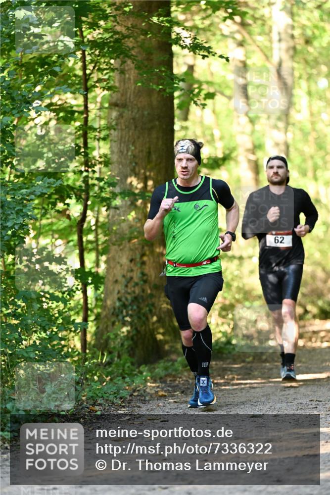 06.10.2024 - Bramfelder Halbmarathon 2024 Dr. Thomas Lammeyer http://msf.ph/oto/7336322 06.10.2024 10:12:15 Laufen 62 meine-sportfotos.de