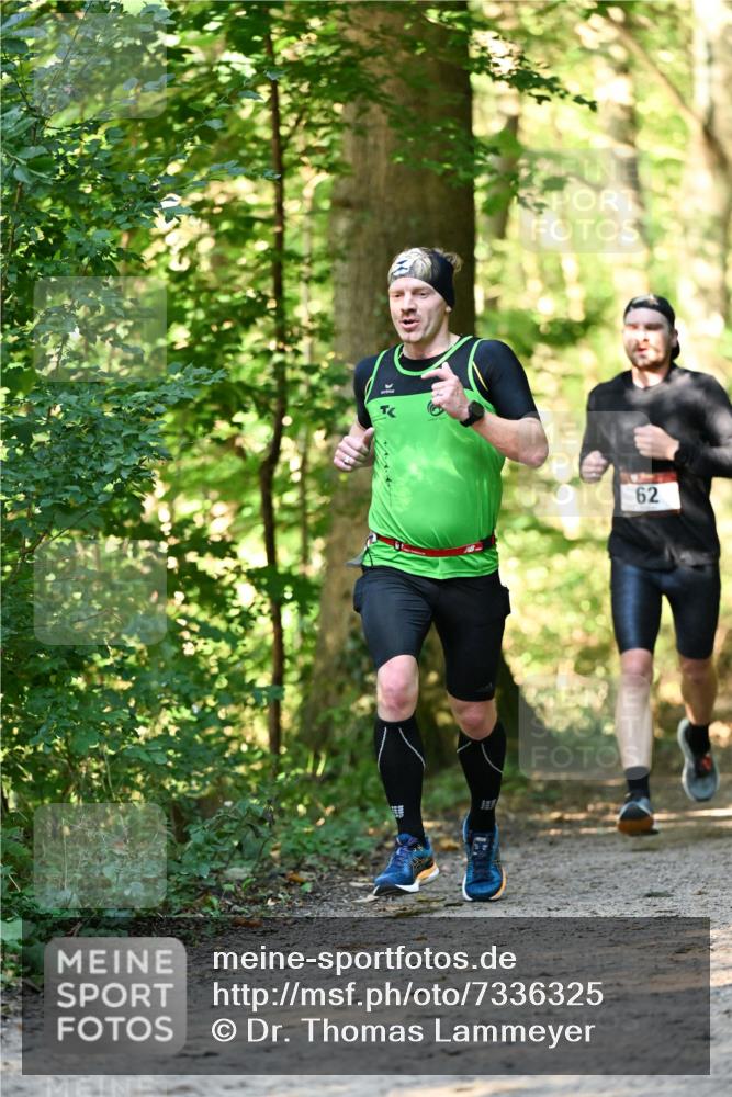 06.10.2024 - Bramfelder Halbmarathon 2024 Dr. Thomas Lammeyer http://msf.ph/oto/7336325 06.10.2024 10:12:15 Laufen 62 meine-sportfotos.de