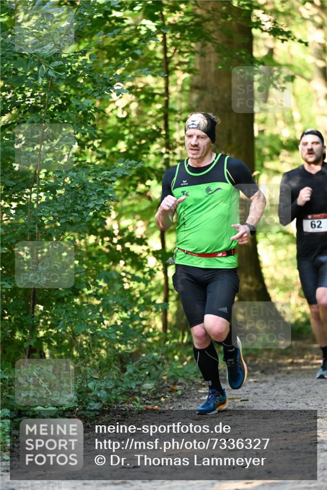 06.10.2024 - Bramfelder Halbmarathon 2024 Dr. Thomas Lammeyer http://msf.ph/oto/7336327 06.10.2024 10:12:16 Laufen 62 meine-sportfotos.de