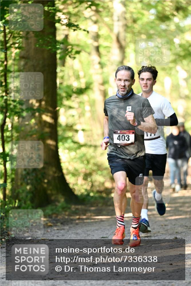 06.10.2024 - Bramfelder Halbmarathon 2024 Dr. Thomas Lammeyer http://msf.ph/oto/7336338 06.10.2024 10:12:18 Laufen 403 meine-sportfotos.de