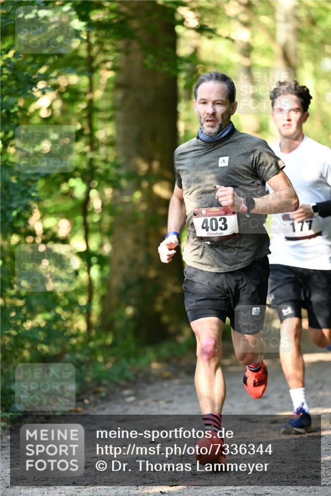 06.10.2024 - Bramfelder Halbmarathon 2024 Dr. Thomas Lammeyer http://msf.ph/oto/7336344 06.10.2024 10:12:19 Laufen 403, 177 meine-sportfotos.de