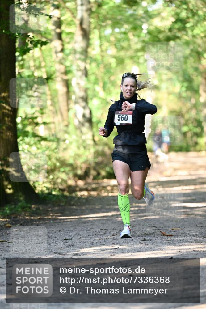 06.10.2024 - Bramfelder Halbmarathon 2024 Dr. Thomas Lammeyer http://msf.ph/oto/7336368 06.10.2024 10:12:44 Laufen 560 meine-sportfotos.de