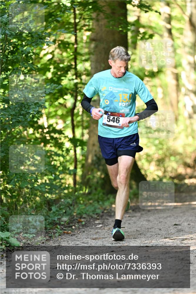 06.10.2024 - Bramfelder Halbmarathon 2024 Dr. Thomas Lammeyer http://msf.ph/oto/7336393 06.10.2024 10:13:07 Laufen 546 meine-sportfotos.de