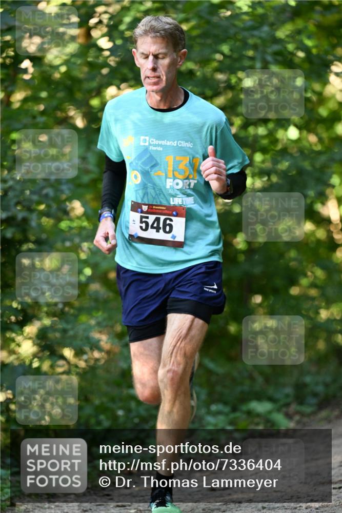 06.10.2024 - Bramfelder Halbmarathon 2024 Dr. Thomas Lammeyer http://msf.ph/oto/7336404 06.10.2024 10:13:09 Laufen 13, 31, 546 meine-sportfotos.de