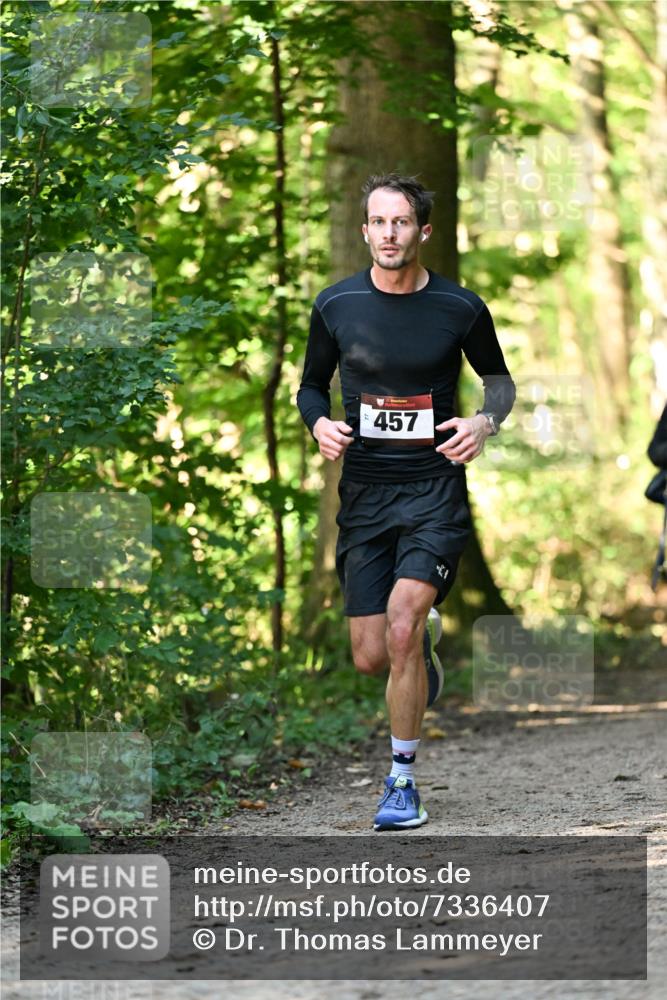 06.10.2024 - Bramfelder Halbmarathon 2024 Dr. Thomas Lammeyer http://msf.ph/oto/7336407 06.10.2024 10:13:27 Laufen 457 meine-sportfotos.de