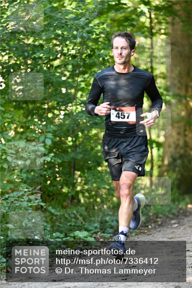 06.10.2024 - Bramfelder Halbmarathon 2024 Dr. Thomas Lammeyer http://msf.ph/oto/7336412 06.10.2024 10:13:28 Laufen 457 meine-sportfotos.de