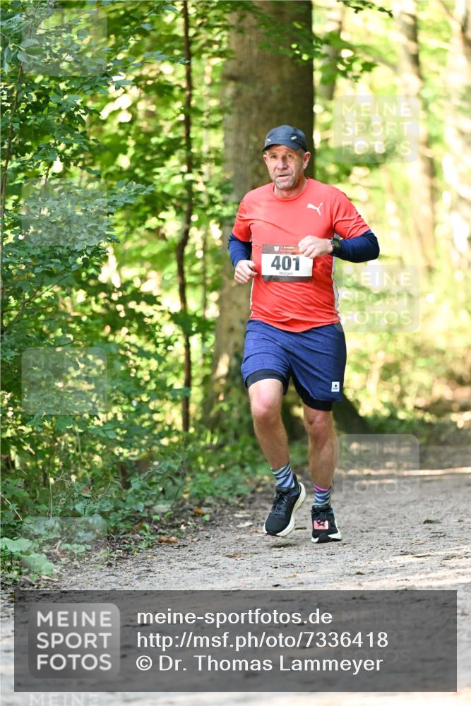 06.10.2024 - Bramfelder Halbmarathon 2024 Dr. Thomas Lammeyer http://msf.ph/oto/7336418 06.10.2024 10:13:47 Laufen 401 meine-sportfotos.de