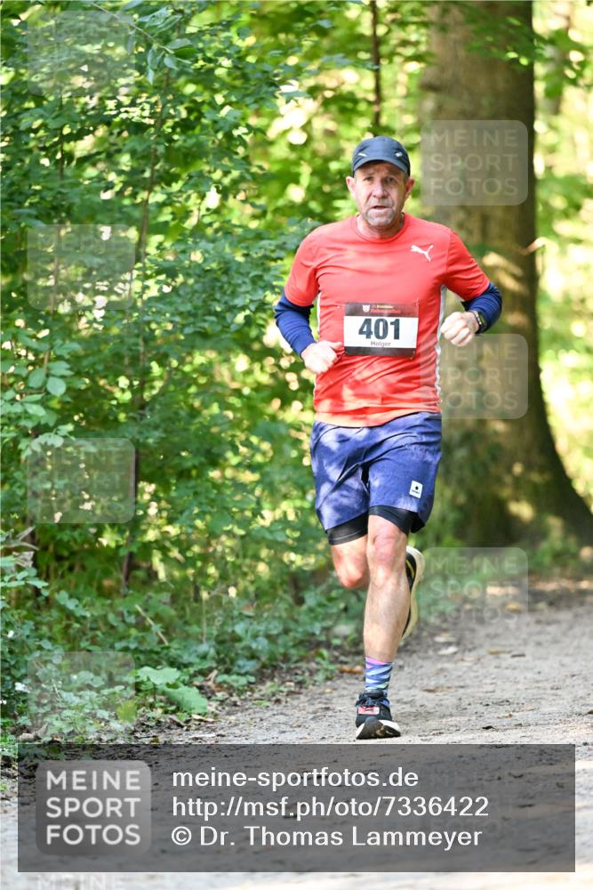 06.10.2024 - Bramfelder Halbmarathon 2024 Dr. Thomas Lammeyer http://msf.ph/oto/7336422 06.10.2024 10:13:47 Laufen 33, 401 meine-sportfotos.de