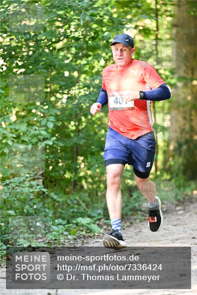 06.10.2024 - Bramfelder Halbmarathon 2024 Dr. Thomas Lammeyer http://msf.ph/oto/7336424 06.10.2024 10:13:47 Laufen 40 meine-sportfotos.de