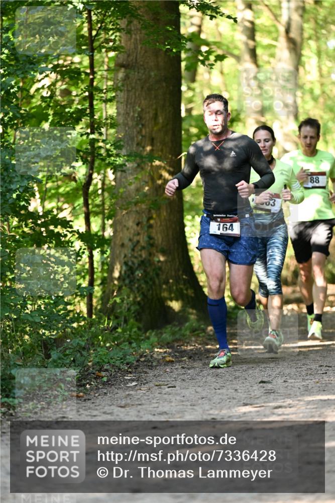 06.10.2024 - Bramfelder Halbmarathon 2024 Dr. Thomas Lammeyer http://msf.ph/oto/7336428 06.10.2024 10:13:50 Laufen 164, 03, 88 meine-sportfotos.de