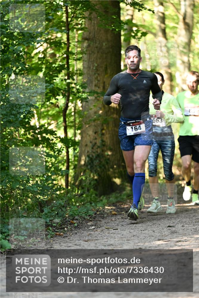 06.10.2024 - Bramfelder Halbmarathon 2024 Dr. Thomas Lammeyer http://msf.ph/oto/7336430 06.10.2024 10:13:50 Laufen 164, 563 meine-sportfotos.de