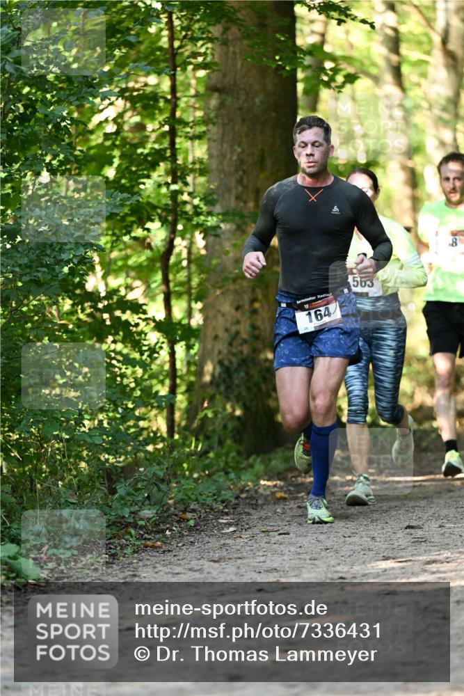 06.10.2024 - Bramfelder Halbmarathon 2024 Dr. Thomas Lammeyer http://msf.ph/oto/7336431 06.10.2024 10:13:50 Laufen 164, 563, 8 meine-sportfotos.de