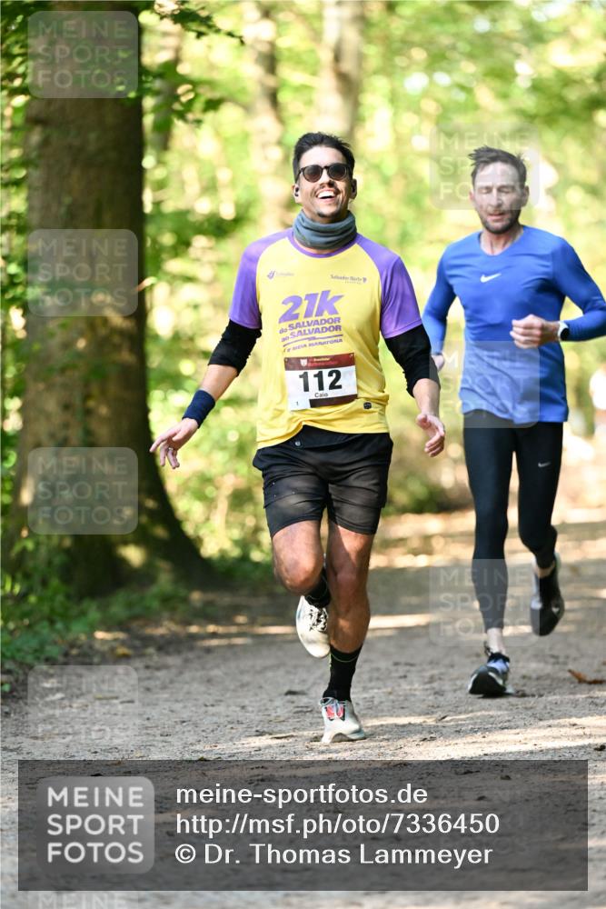 06.10.2024 - Bramfelder Halbmarathon 2024 Dr. Thomas Lammeyer http://msf.ph/oto/7336450 06.10.2024 10:13:54 Laufen 21, 30, 3, 112 meine-sportfotos.de