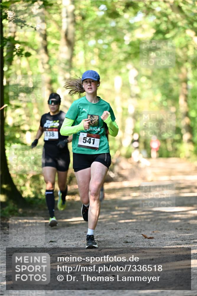 06.10.2024 - Bramfelder Halbmarathon 2024 Dr. Thomas Lammeyer http://msf.ph/oto/7336518 06.10.2024 10:14:29 Laufen 138, 92, 541 meine-sportfotos.de