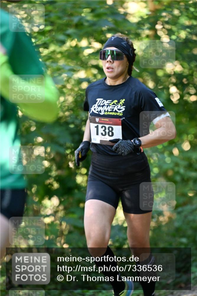 06.10.2024 - Bramfelder Halbmarathon 2024 Dr. Thomas Lammeyer http://msf.ph/oto/7336536 06.10.2024 10:14:32 Laufen 138, 102 meine-sportfotos.de