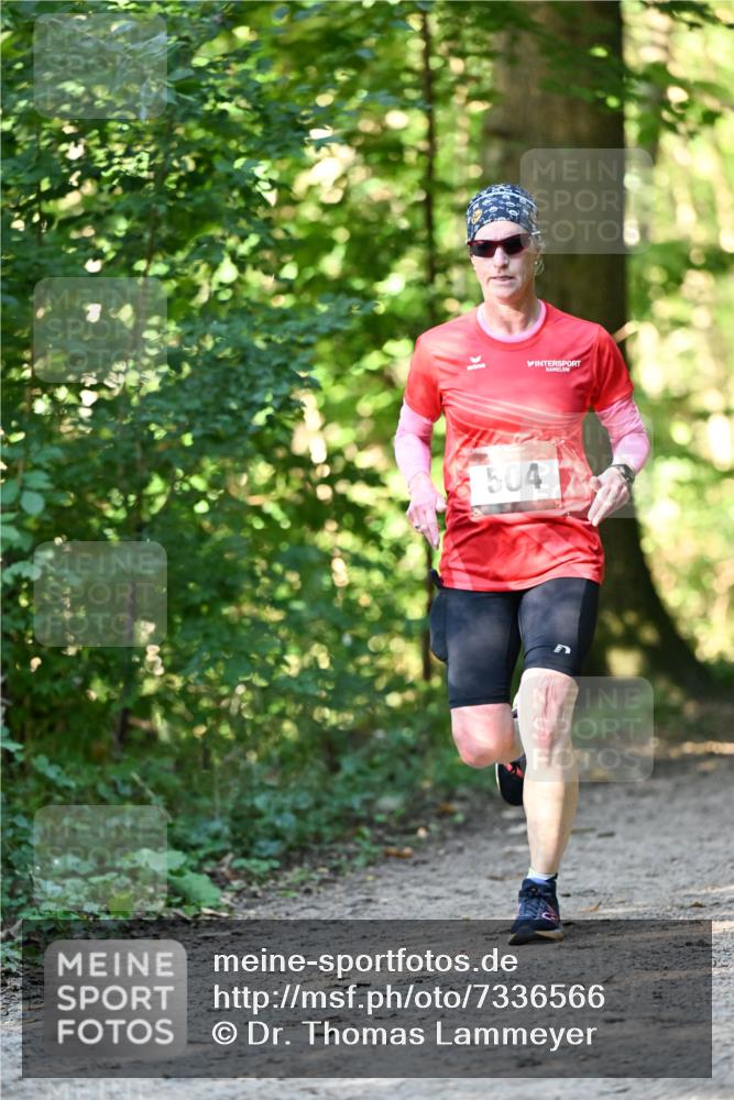 06.10.2024 - Bramfelder Halbmarathon 2024 Dr. Thomas Lammeyer http://msf.ph/oto/7336566 06.10.2024 10:15:00 Laufen 504 meine-sportfotos.de