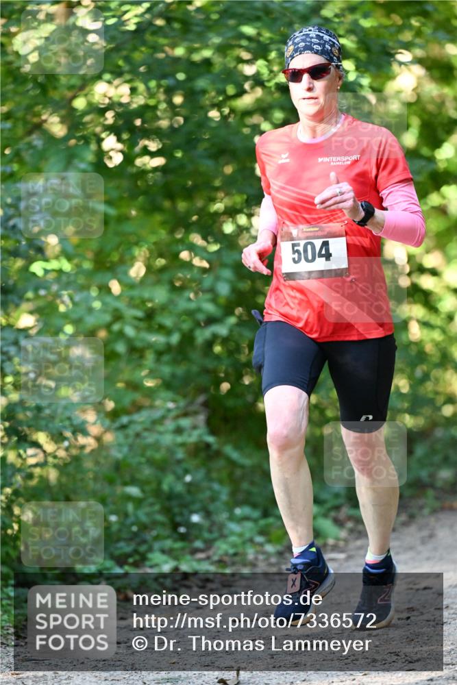 06.10.2024 - Bramfelder Halbmarathon 2024 Dr. Thomas Lammeyer http://msf.ph/oto/7336572 06.10.2024 10:15:01 Laufen 504 meine-sportfotos.de
