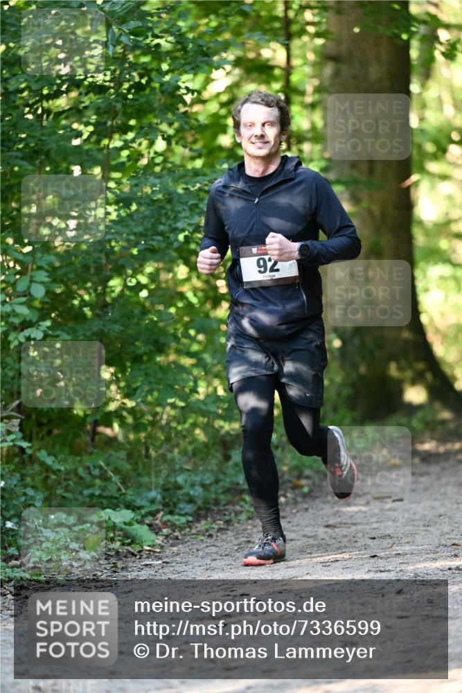 06.10.2024 - Bramfelder Halbmarathon 2024 Dr. Thomas Lammeyer http://msf.ph/oto/7336599 06.10.2024 10:15:51 Laufen 7, 6 meine-sportfotos.de