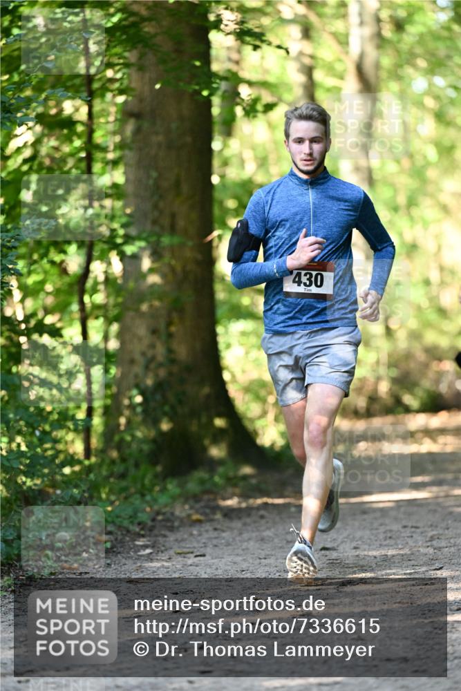 06.10.2024 - Bramfelder Halbmarathon 2024 Dr. Thomas Lammeyer http://msf.ph/oto/7336615 06.10.2024 10:15:57 Laufen 430 meine-sportfotos.de