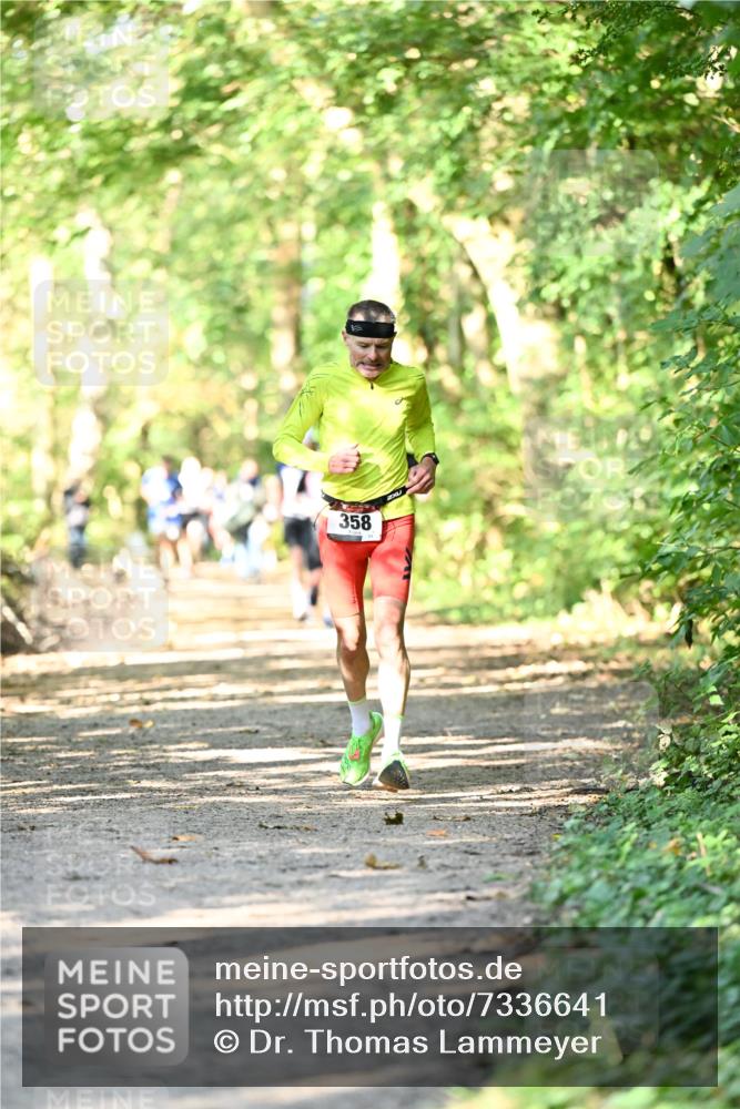 06.10.2024 - Bramfelder Halbmarathon 2024 Dr. Thomas Lammeyer http://msf.ph/oto/7336641 06.10.2024 10:16:13 Laufen 358 meine-sportfotos.de
