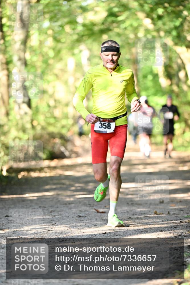 06.10.2024 - Bramfelder Halbmarathon 2024 Dr. Thomas Lammeyer http://msf.ph/oto/7336657 06.10.2024 10:16:15 Laufen 358, 31, 2 meine-sportfotos.de
