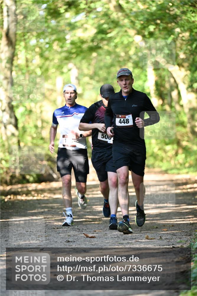 06.10.2024 - Bramfelder Halbmarathon 2024 Dr. Thomas Lammeyer http://msf.ph/oto/7336675 06.10.2024 10:16:23 Laufen 500, 448 meine-sportfotos.de