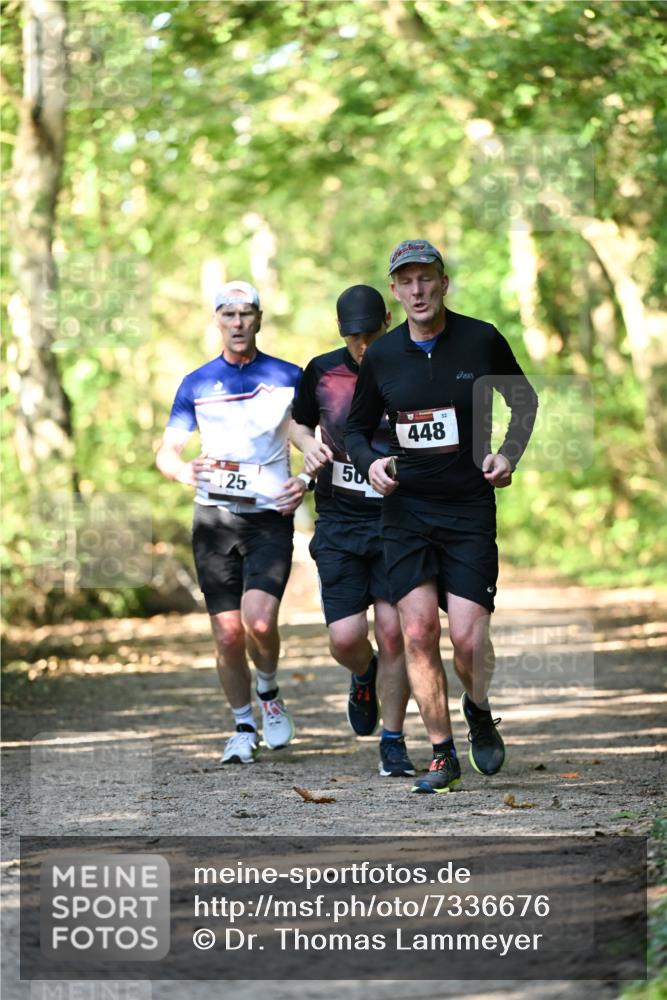06.10.2024 - Bramfelder Halbmarathon 2024 Dr. Thomas Lammeyer http://msf.ph/oto/7336676 06.10.2024 10:16:24 Laufen 50, 125, 448, 32 meine-sportfotos.de