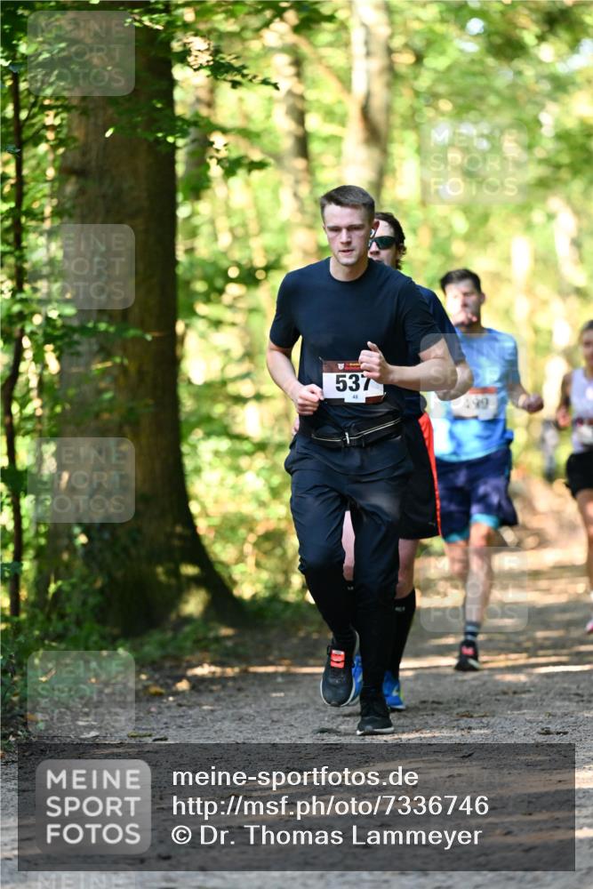 06.10.2024 - Bramfelder Halbmarathon 2024 Dr. Thomas Lammeyer http://msf.ph/oto/7336746 06.10.2024 10:16:41 Laufen 537, 199 meine-sportfotos.de