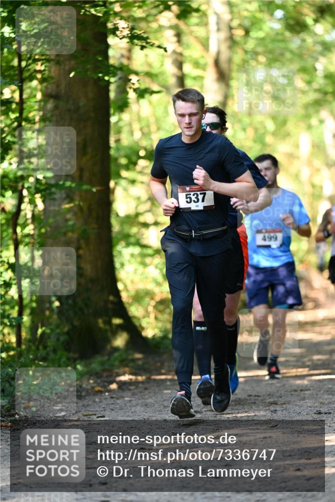 06.10.2024 - Bramfelder Halbmarathon 2024 Dr. Thomas Lammeyer http://msf.ph/oto/7336747 06.10.2024 10:16:42 Laufen 537, 499 meine-sportfotos.de