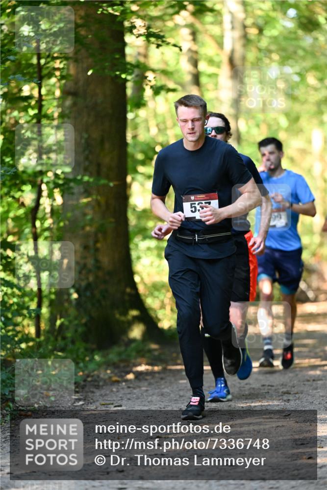 06.10.2024 - Bramfelder Halbmarathon 2024 Dr. Thomas Lammeyer http://msf.ph/oto/7336748 06.10.2024 10:16:42 Laufen 53, 99 meine-sportfotos.de