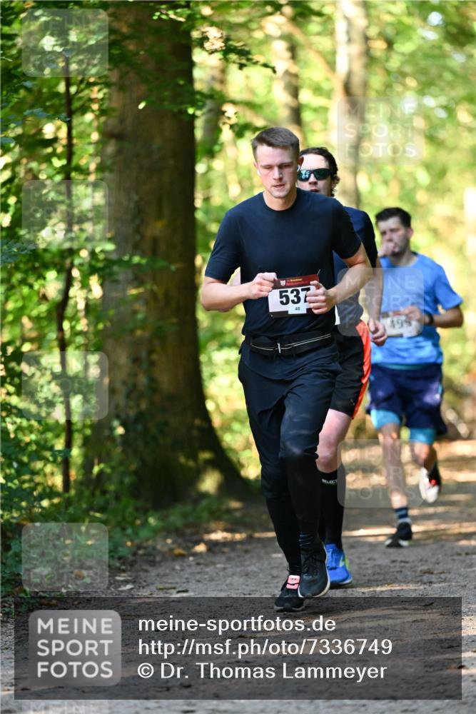 06.10.2024 - Bramfelder Halbmarathon 2024 Dr. Thomas Lammeyer http://msf.ph/oto/7336749 06.10.2024 10:16:42 Laufen 537, 499 meine-sportfotos.de