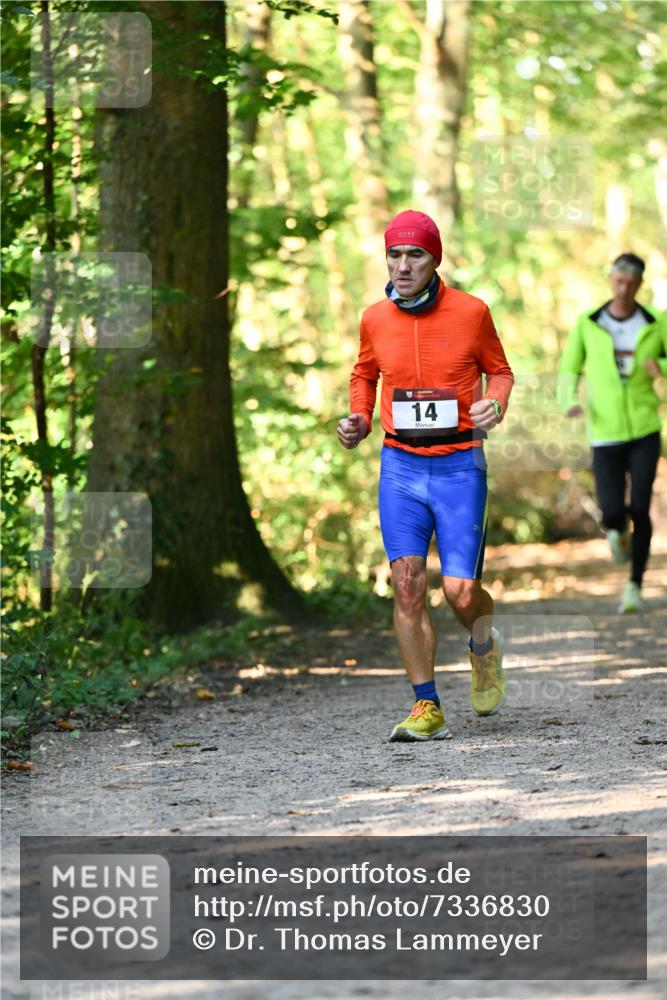 06.10.2024 - Bramfelder Halbmarathon 2024 Dr. Thomas Lammeyer http://msf.ph/oto/7336830 06.10.2024 10:17:19 Laufen 14 meine-sportfotos.de