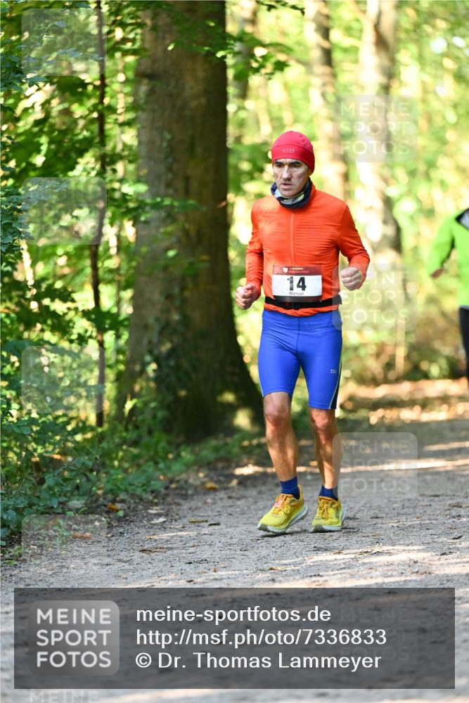06.10.2024 - Bramfelder Halbmarathon 2024 Dr. Thomas Lammeyer http://msf.ph/oto/7336833 06.10.2024 10:17:20 Laufen 14 meine-sportfotos.de